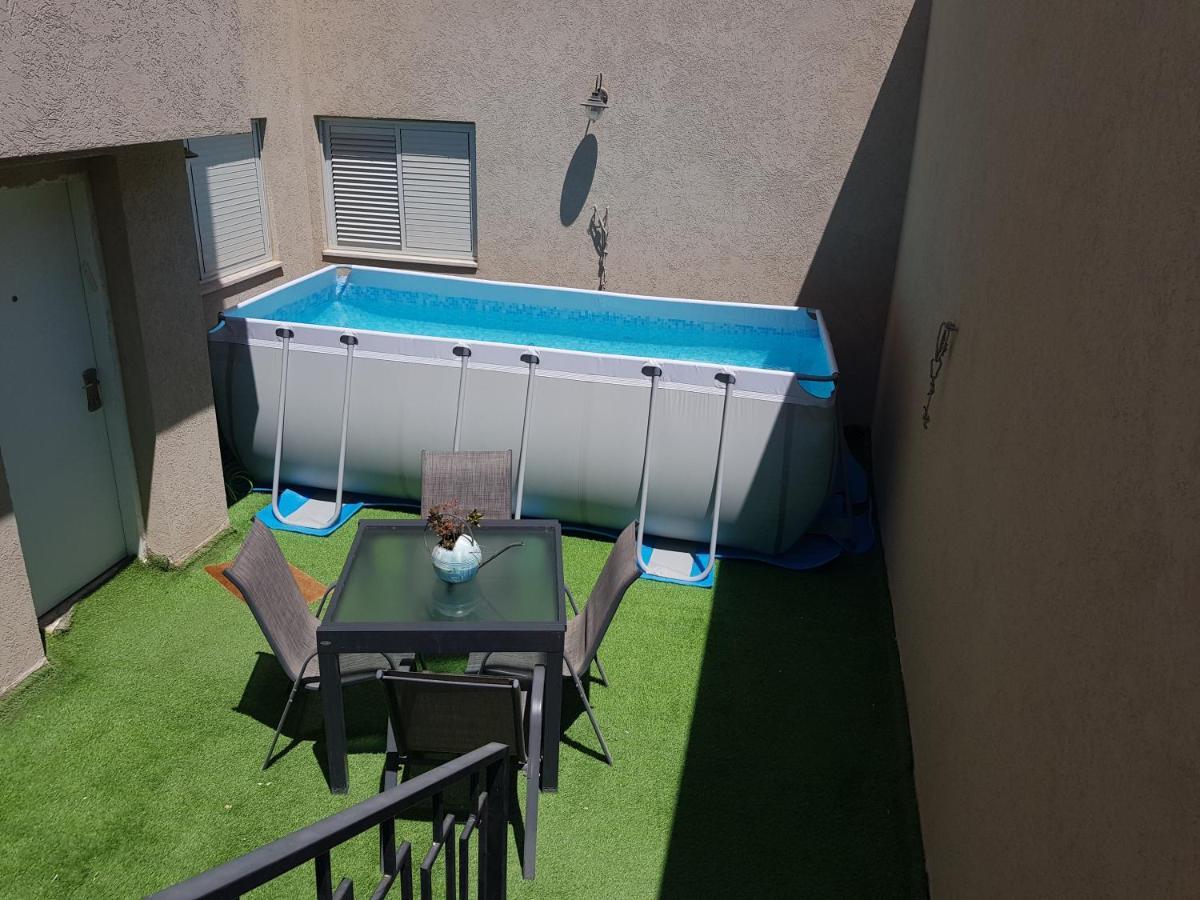 בלב מדבר Little House In The Desert Apartment Yeroham